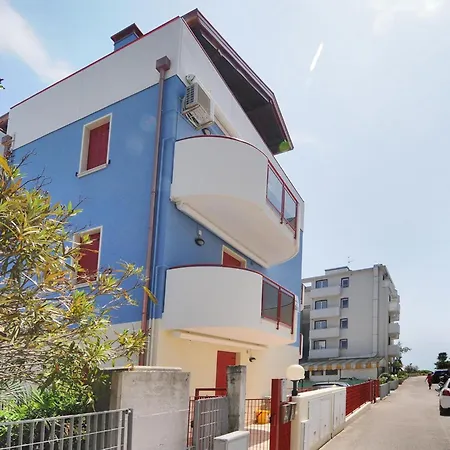 Mediterraneo Apartman *